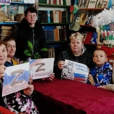 Честь  и  слава  героям  России! 1