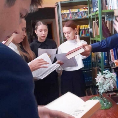 &laquo;Читать &ndash; это стильно! Читать &ndash; это модно! Читайте повсюду &ndash; читайте свободно!&raquo; 6