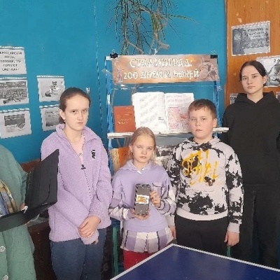 Нам подвиг Сталинграда не забыть 3