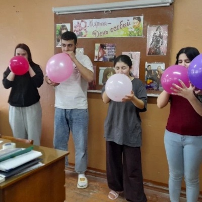 Весна и женщина похожи 3