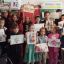 Конкурс рисунков в Селезнёвской СБ "Я люблю свою семью"