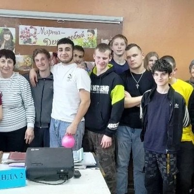 Весна и женщина похожи 9