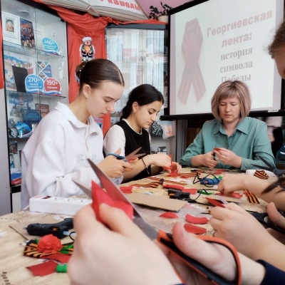 Георгиевская лента: история символа Победы 5